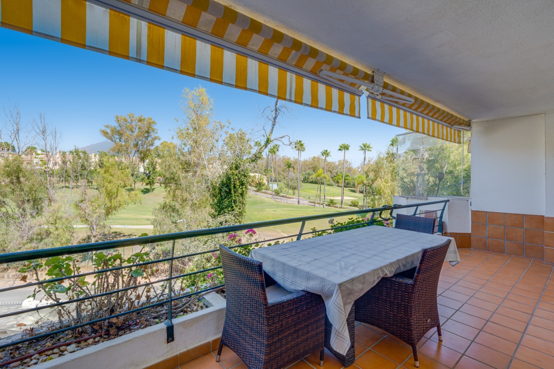 Wiederverkauf - apartment - Marbella - San Pedro de Alcántara