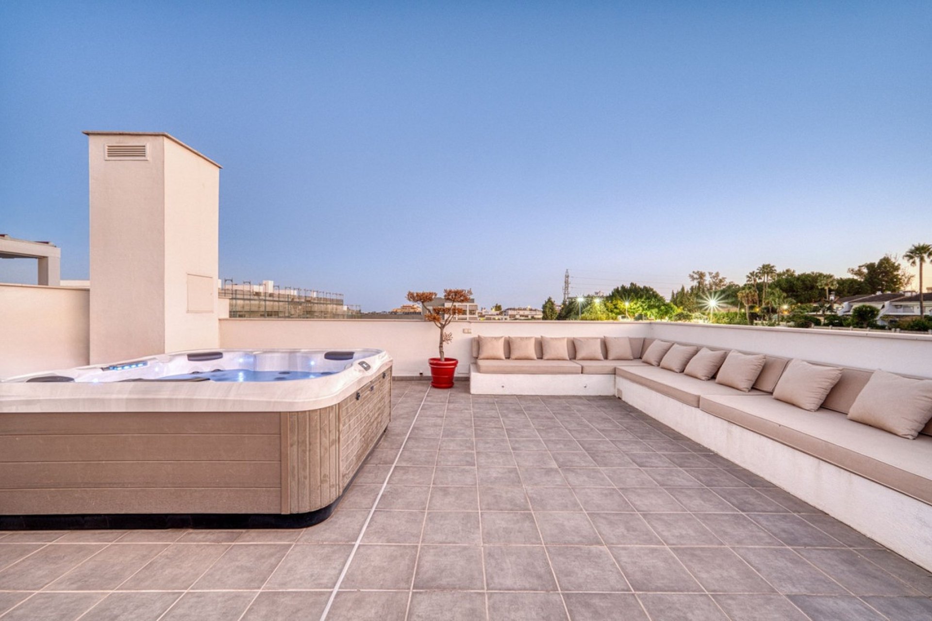 Wiederverkauf - apartment - Marbella - San Pedro de Alcántara