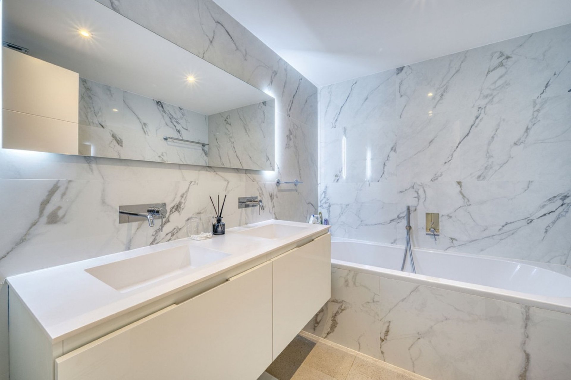 Wiederverkauf - apartment - Marbella - San Pedro de Alcántara