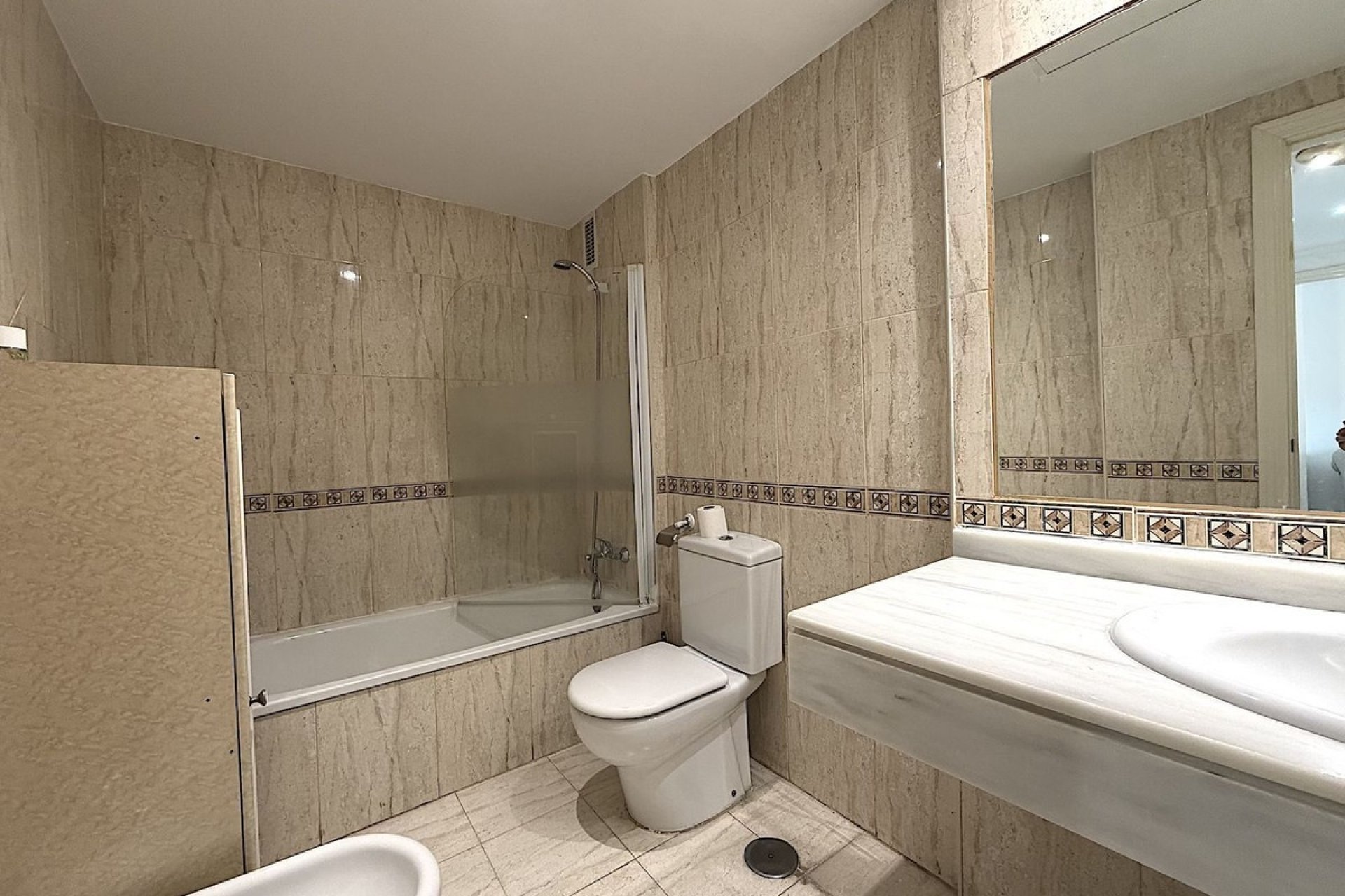 Wiederverkauf - apartment - Marbella - San Pedro de Alcántara