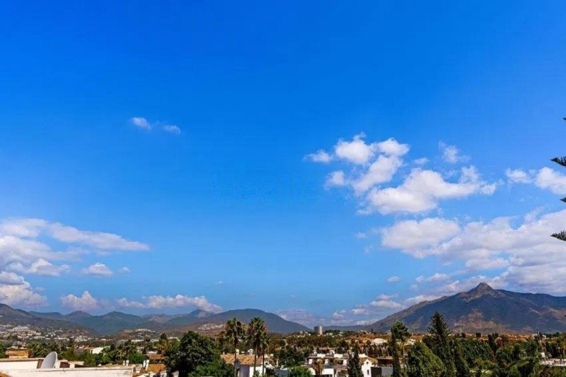Wiederverkauf - apartment - Marbella - San Pedro de Alcántara