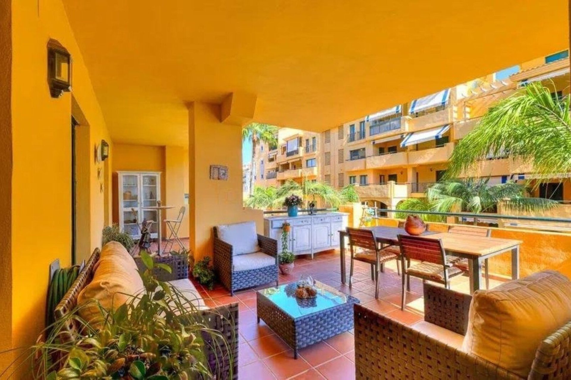 Wiederverkauf - apartment - Marbella - San Pedro de Alcántara