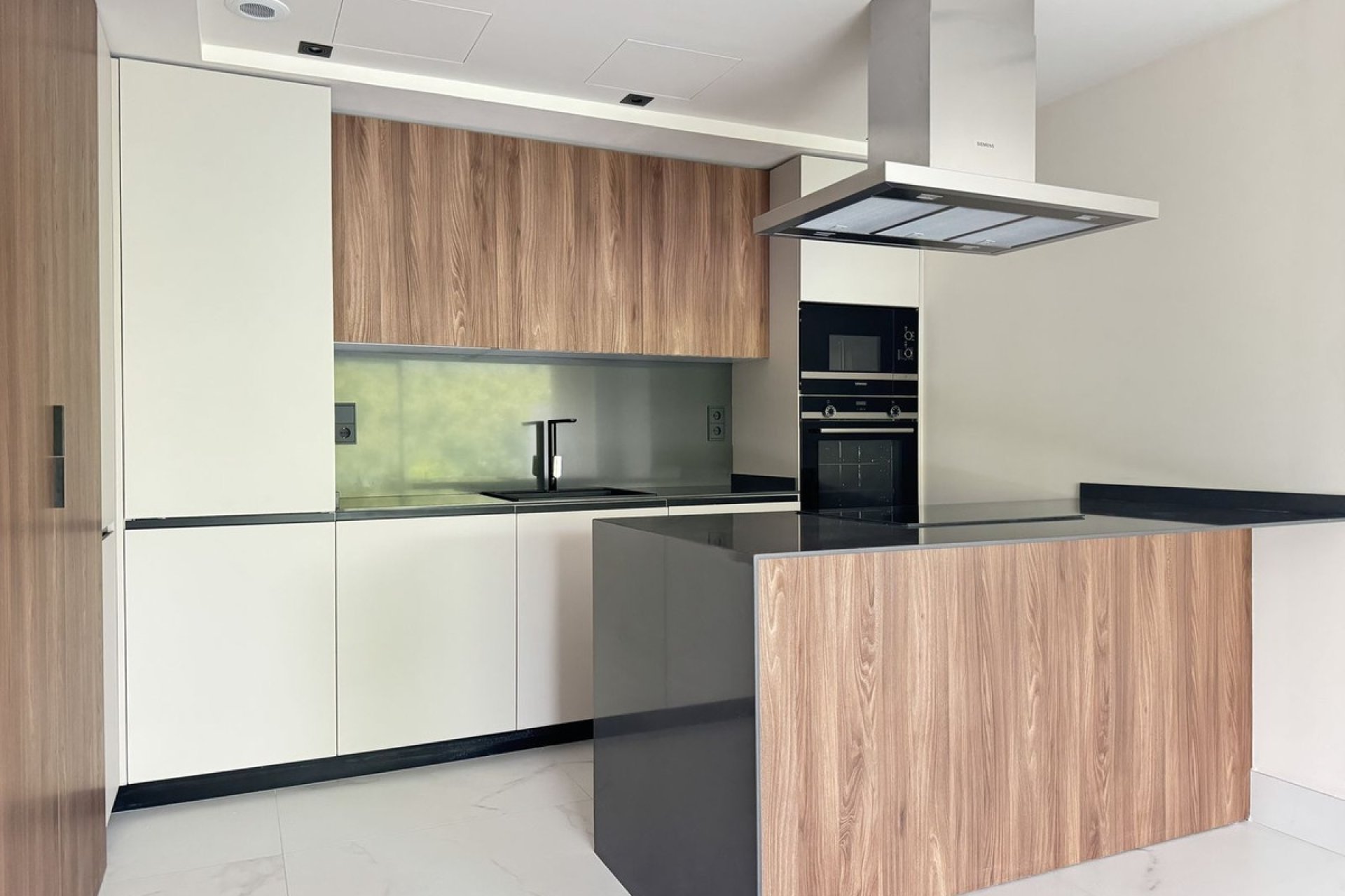 Wiederverkauf - apartment - Marbella - San Pedro de Alcántara