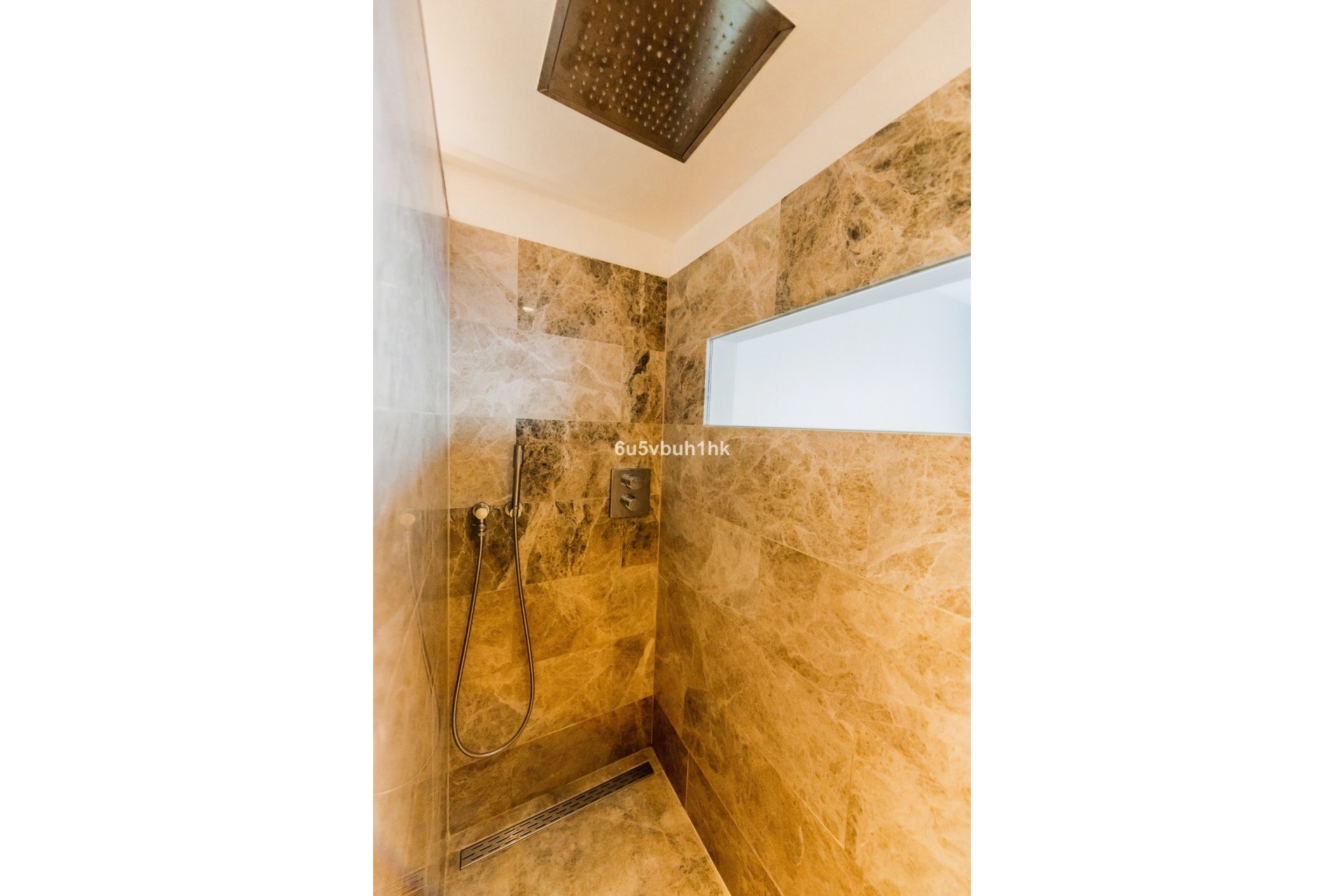 Wiederverkauf - apartment - Marbella - Santa Clara