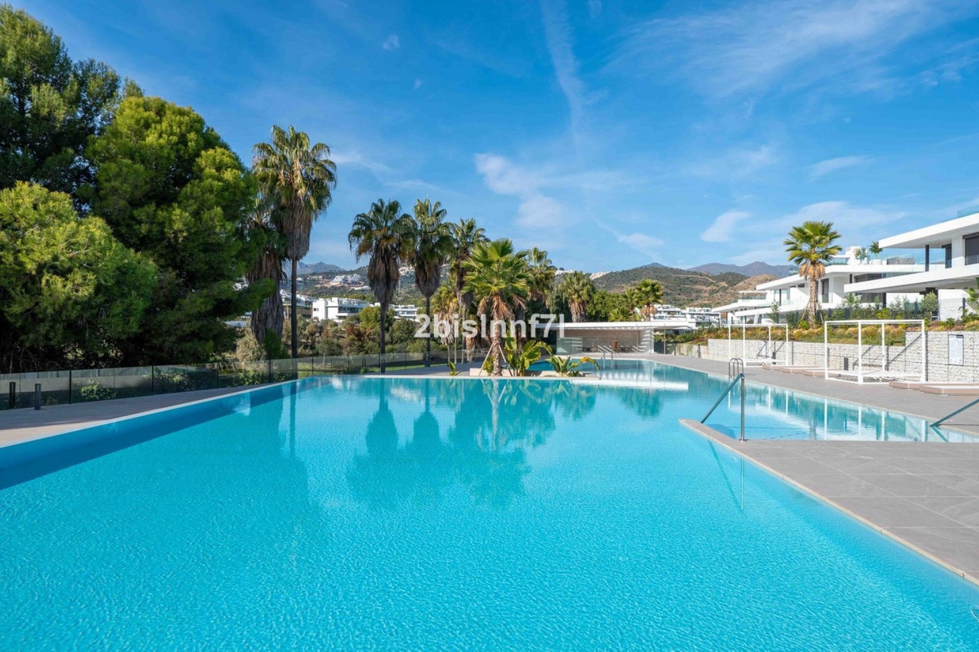 Wiederverkauf - apartment - Marbella - Santa Clara