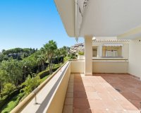 Wiederverkauf - apartment - Marbella - Sierra Blanca
