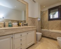 Wiederverkauf - apartment - Marbella - Sierra Blanca