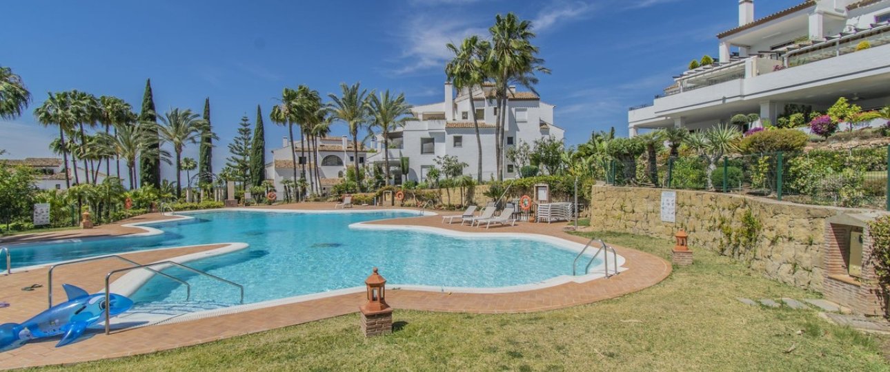 Wiederverkauf - apartment - Marbella - Sierra Blanca