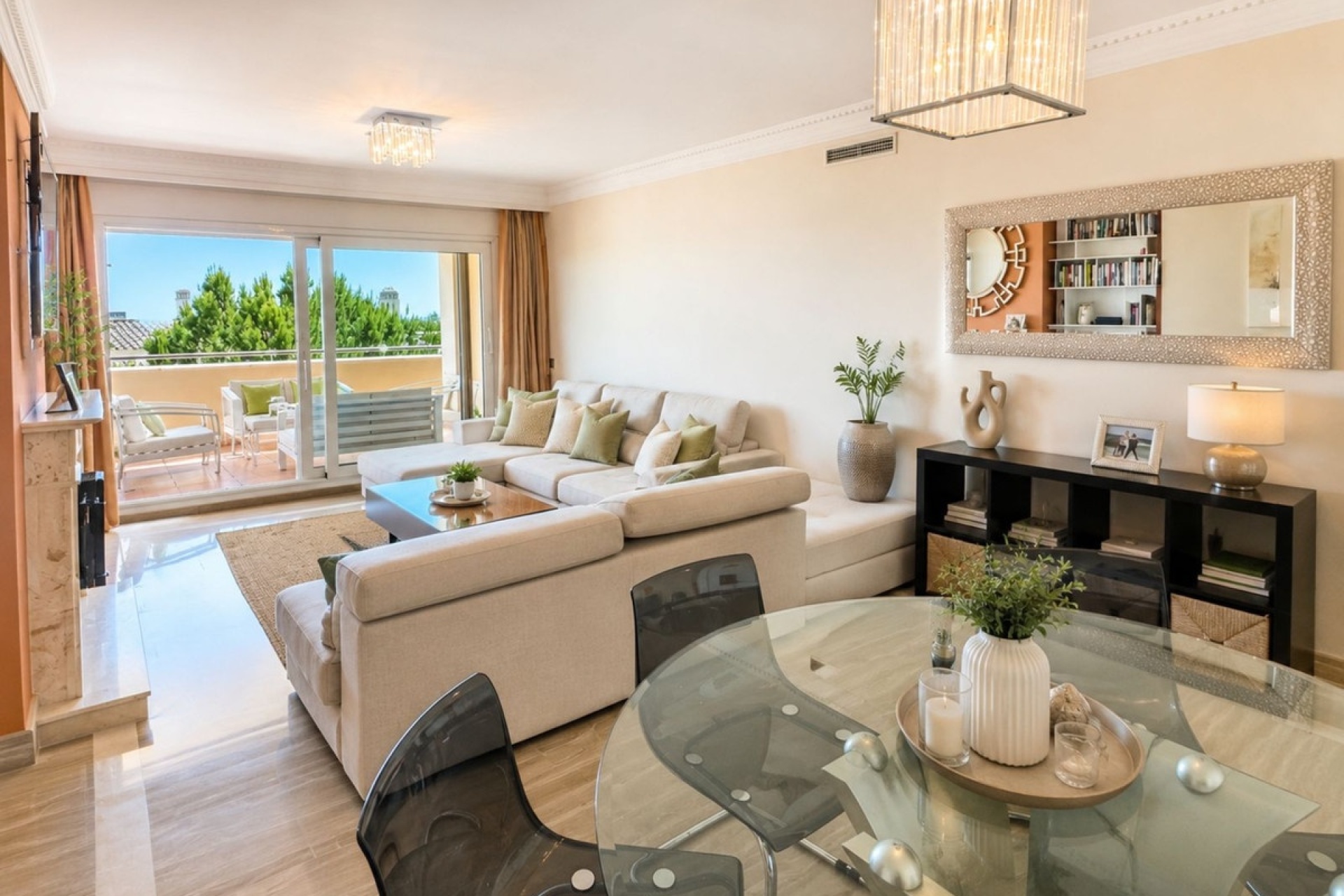 Wiederverkauf - apartment - Marbella - Sierra Blanca