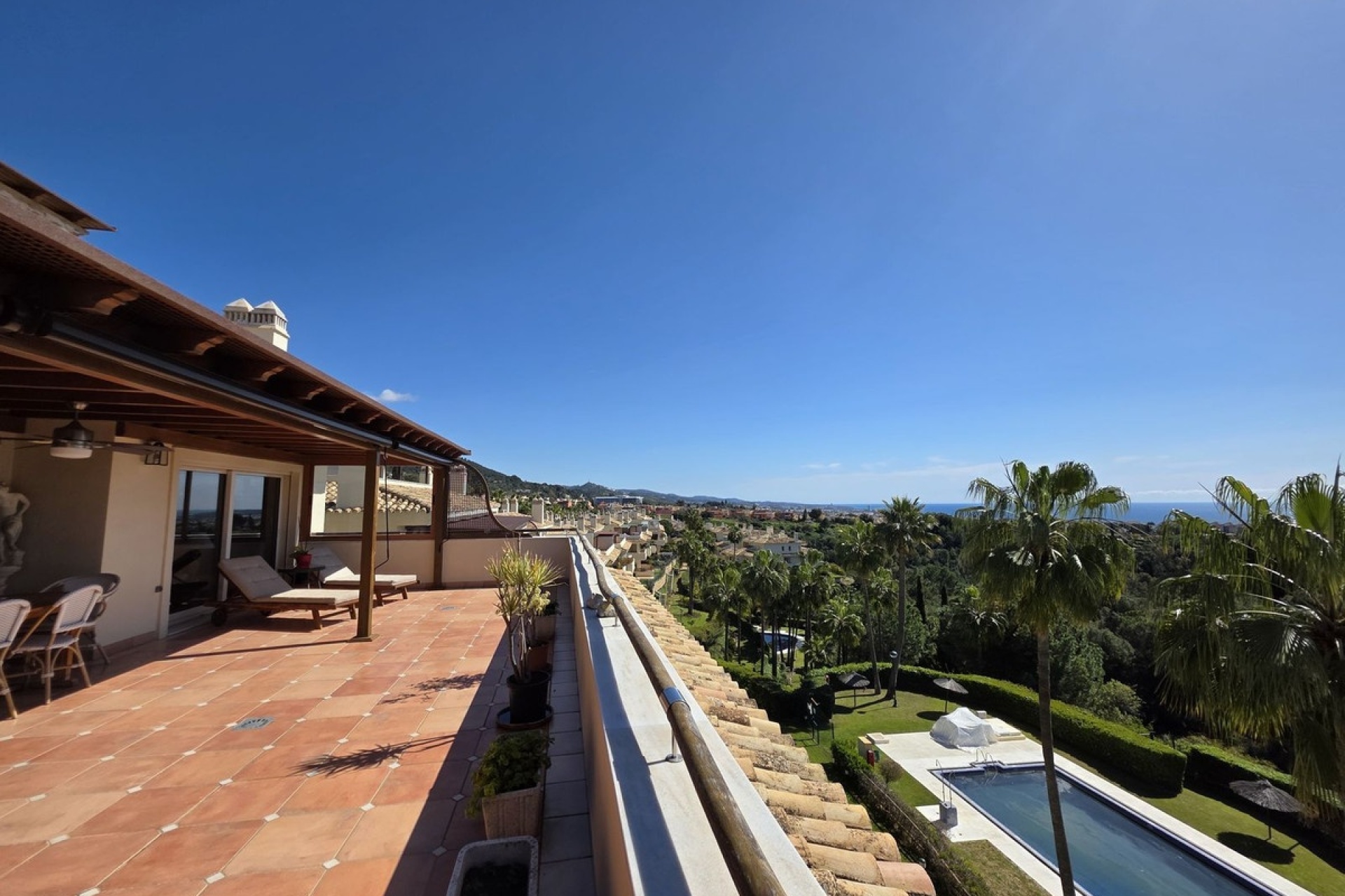 Wiederverkauf - apartment - Marbella - Sierra Blanca