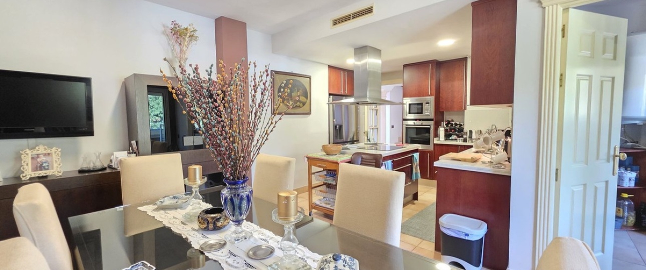 Wiederverkauf - apartment - Marbella - Sierra Blanca