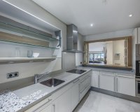 Wiederverkauf - apartment - Marbella - Sierra Blanca