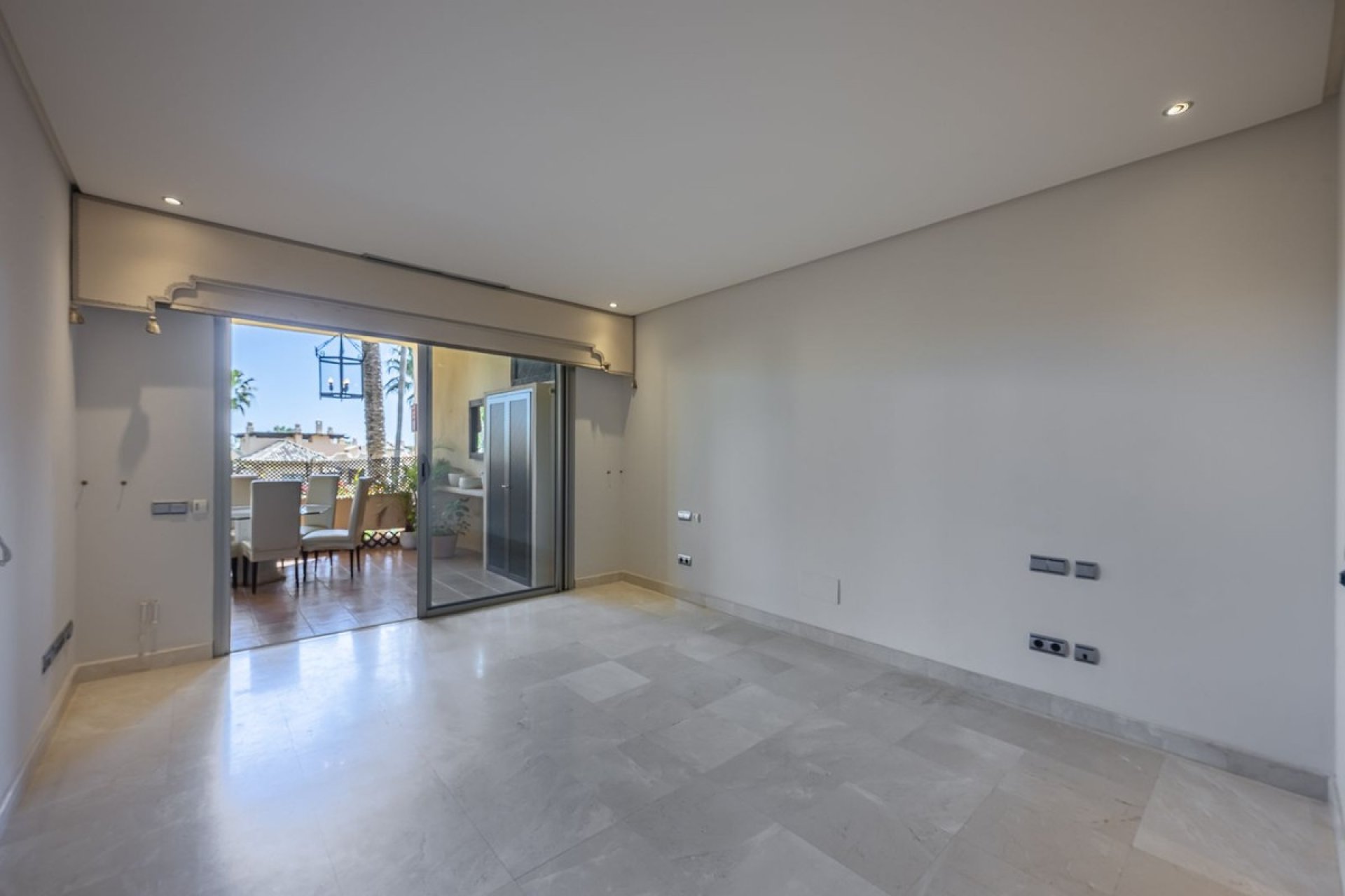 Wiederverkauf - apartment - Marbella - Sierra Blanca