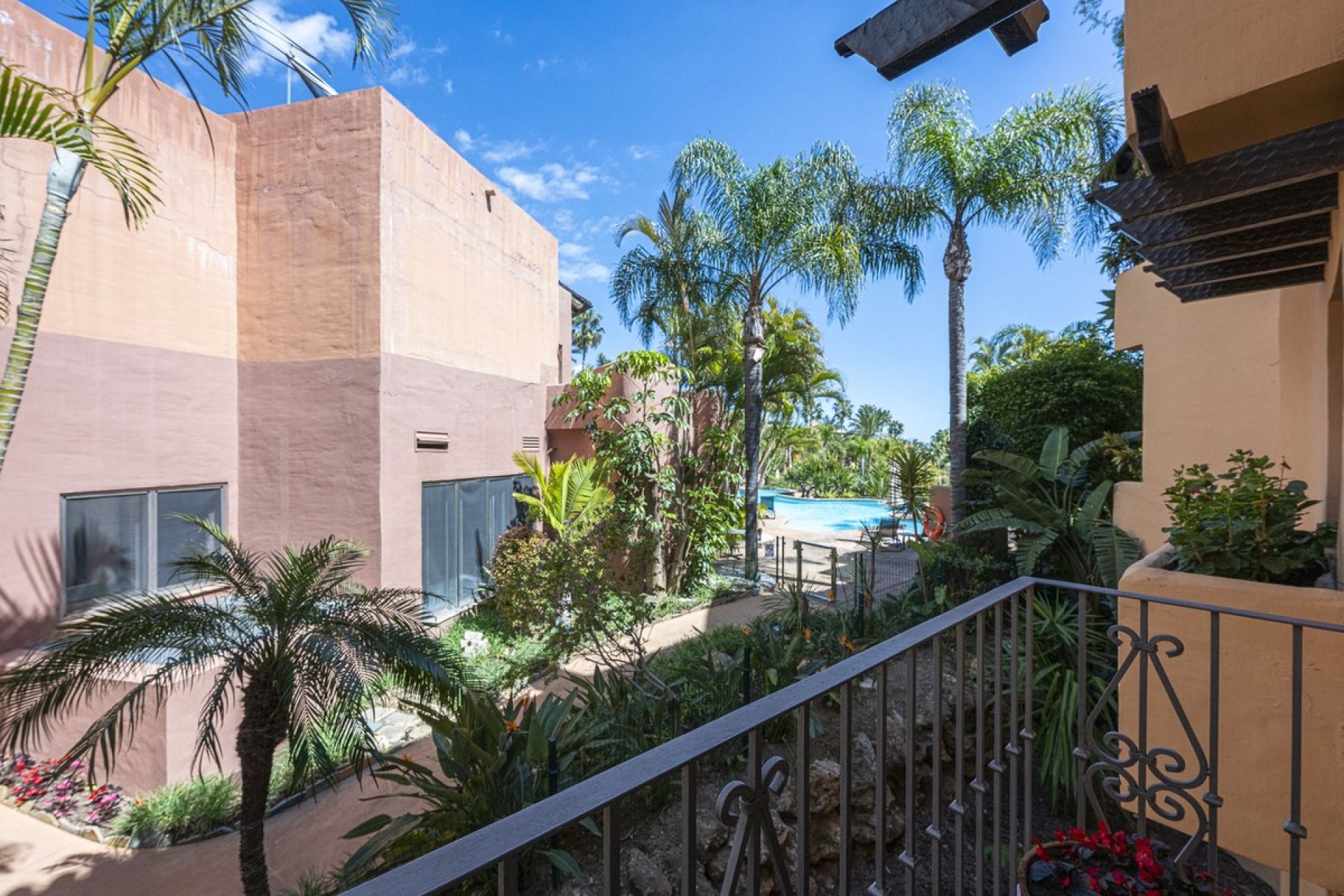 Wiederverkauf - apartment - Marbella - Sierra Blanca