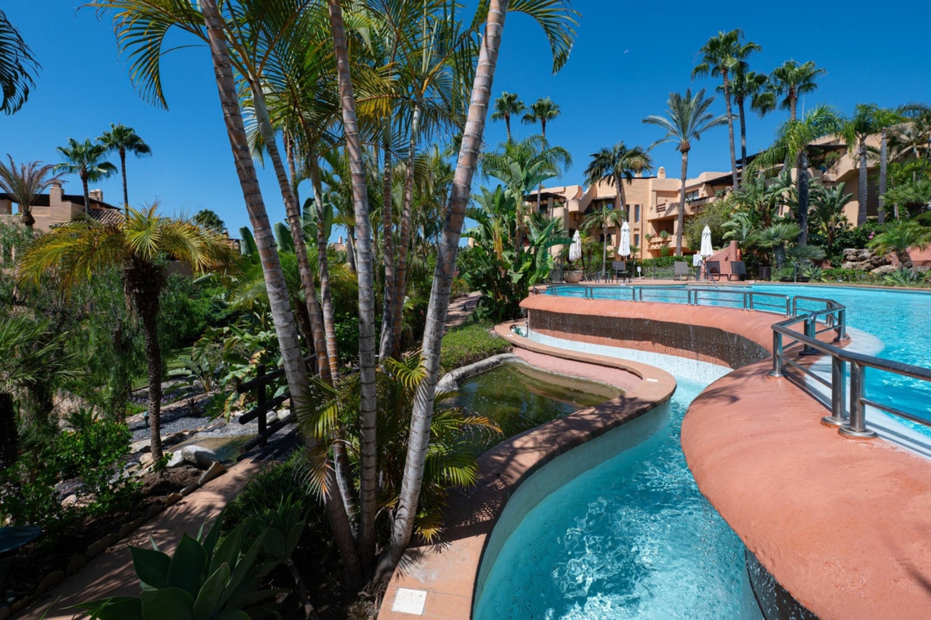 Wiederverkauf - apartment - Marbella - Sierra Blanca