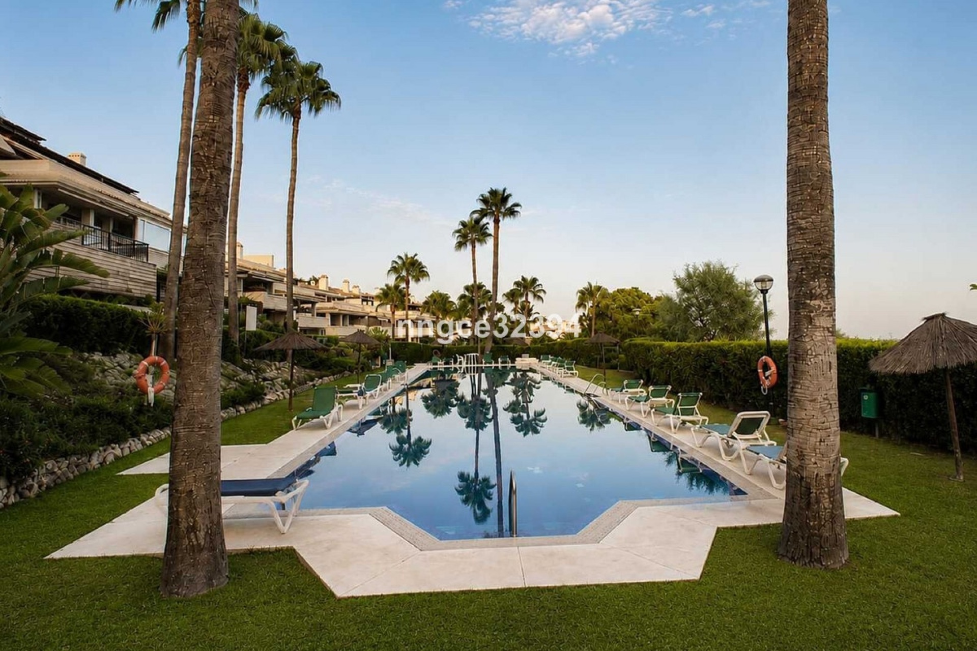 Wiederverkauf - apartment - Marbella - Sierra Blanca