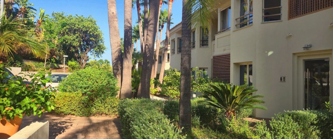 Wiederverkauf - apartment - Marbella - Sierra Blanca