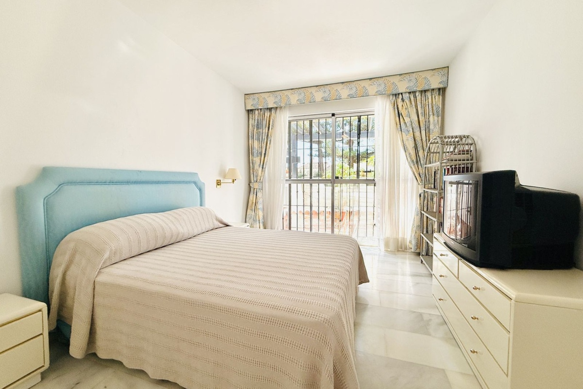 Wiederverkauf - apartment - Marbella - Sierra Blanca
