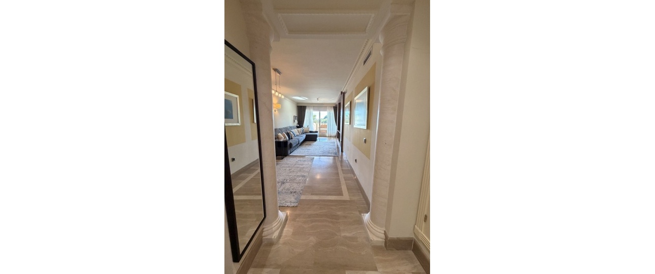 Wiederverkauf - apartment - Marbella - Sierra Blanca