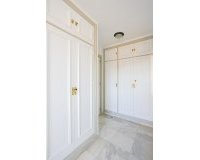 Wiederverkauf - apartment - Marbella - The Golden Mile