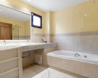 Wiederverkauf - apartment - Marbella - The Golden Mile