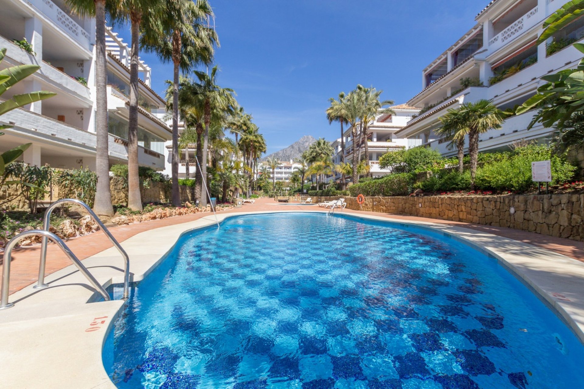 Wiederverkauf - apartment - Marbella - The Golden Mile