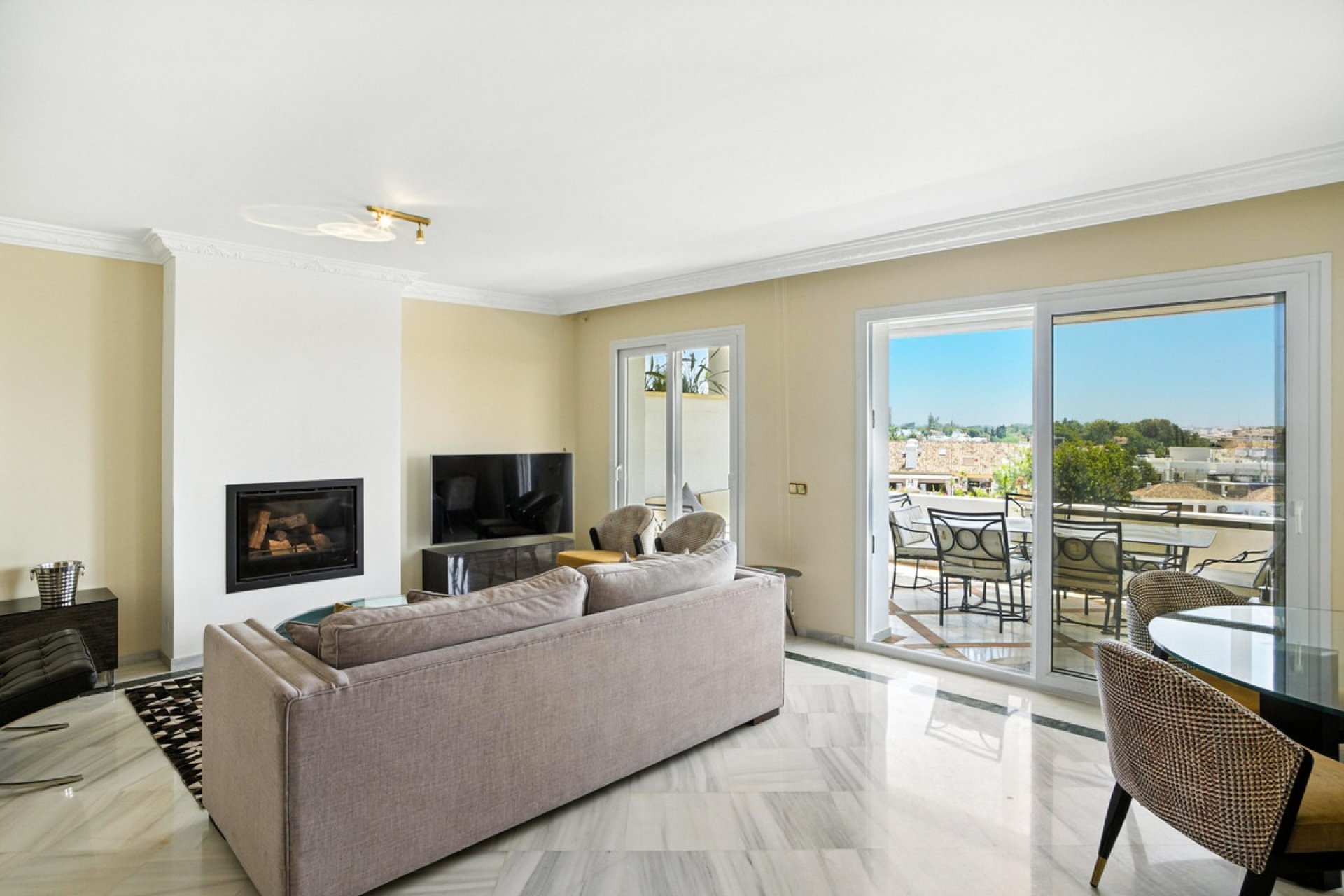 Wiederverkauf - apartment - Marbella - The Golden Mile