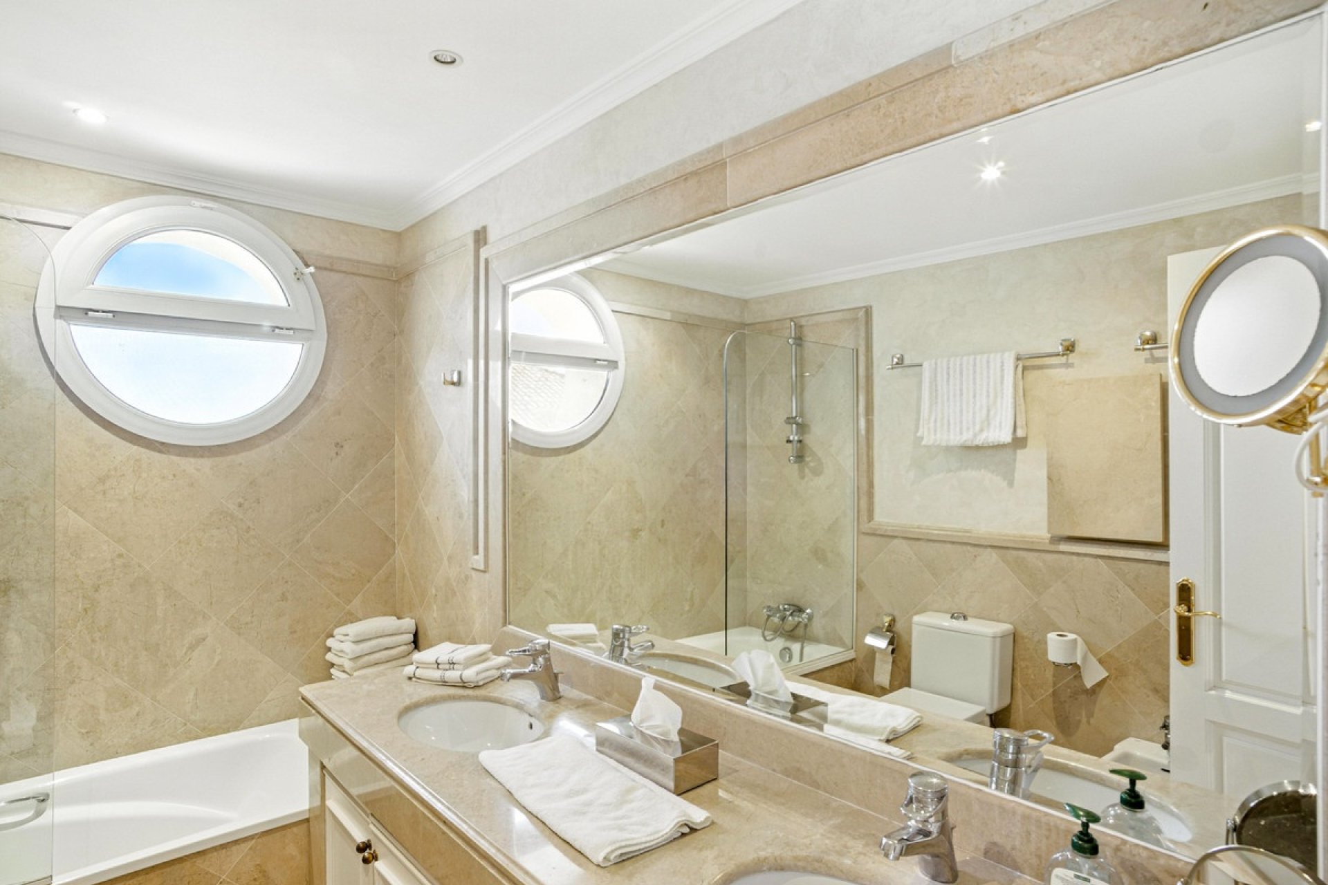 Wiederverkauf - apartment - Marbella - The Golden Mile
