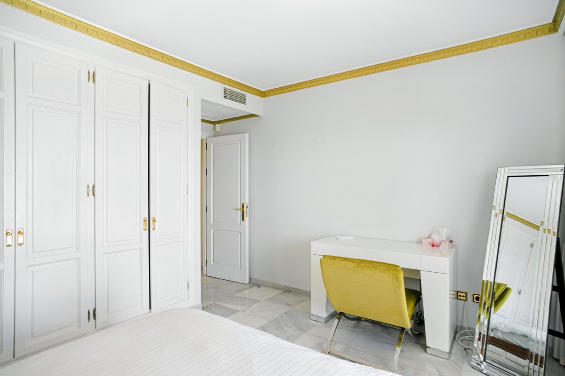 Wiederverkauf - apartment - Marbella - The Golden Mile