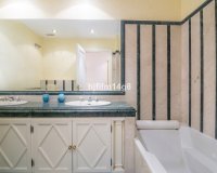 Wiederverkauf - apartment - Marbella - The Golden Mile