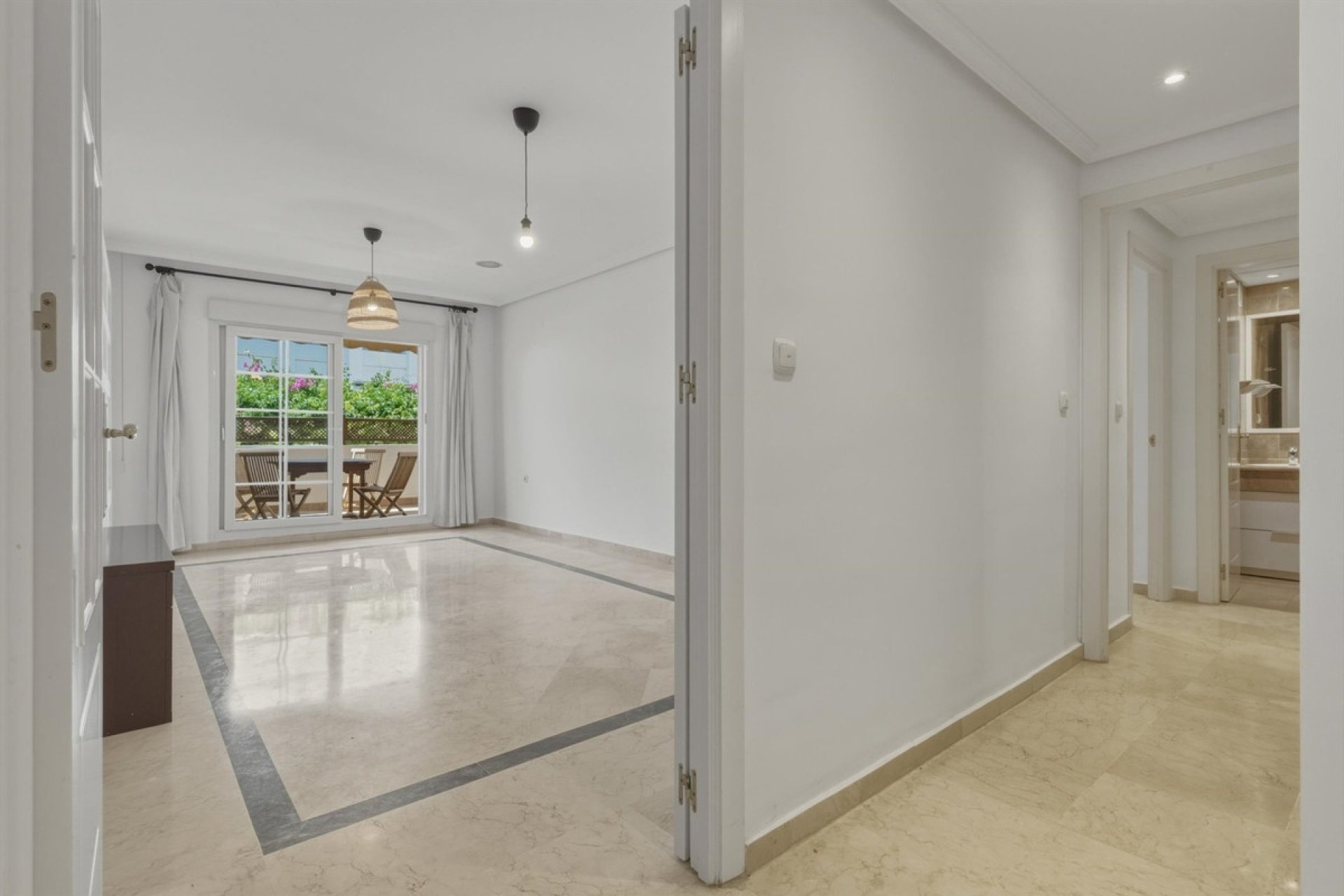 Wiederverkauf - apartment - Marbella - The Golden Mile