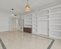 Wiederverkauf - apartment - Marbella - The Golden Mile