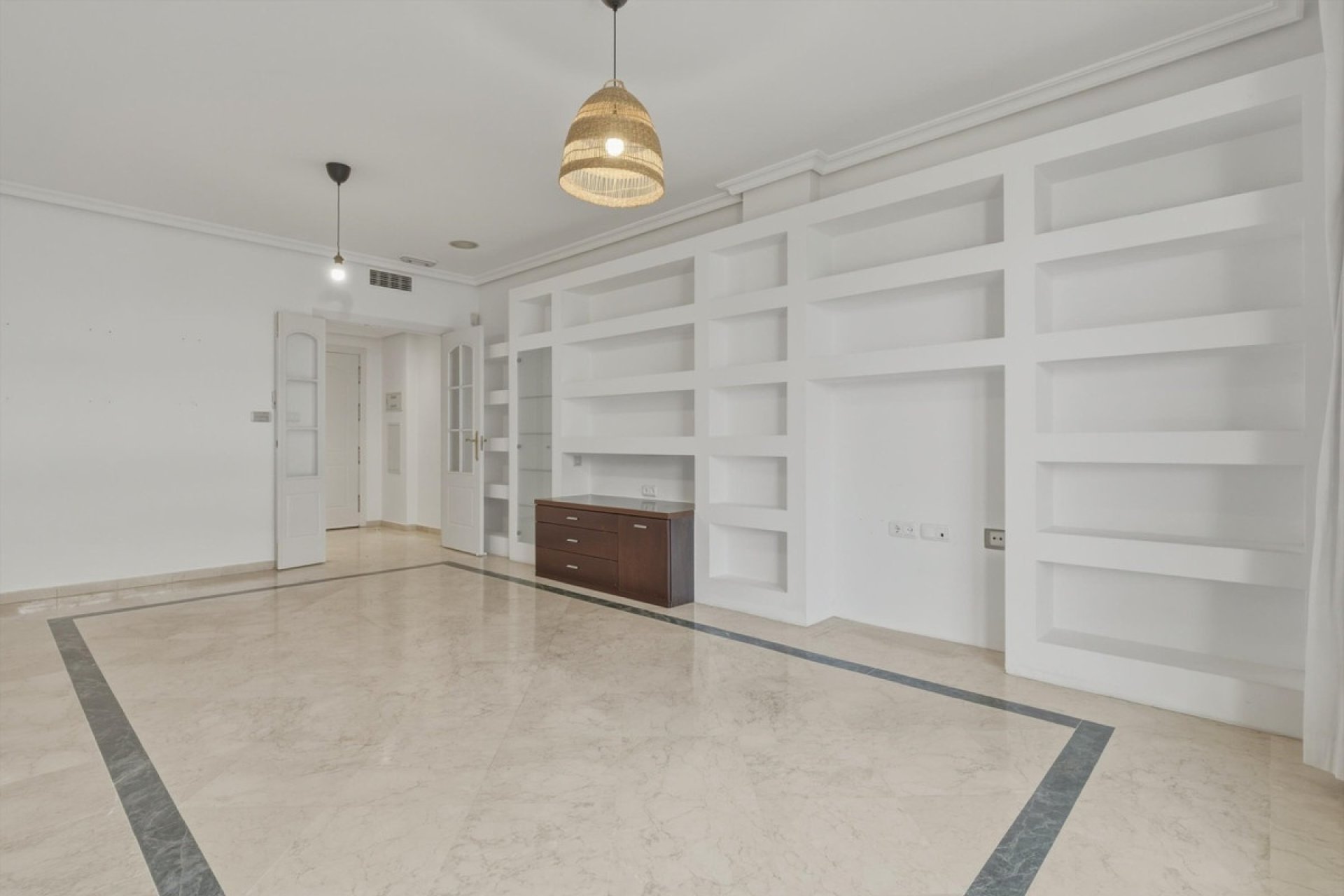 Wiederverkauf - apartment - Marbella - The Golden Mile