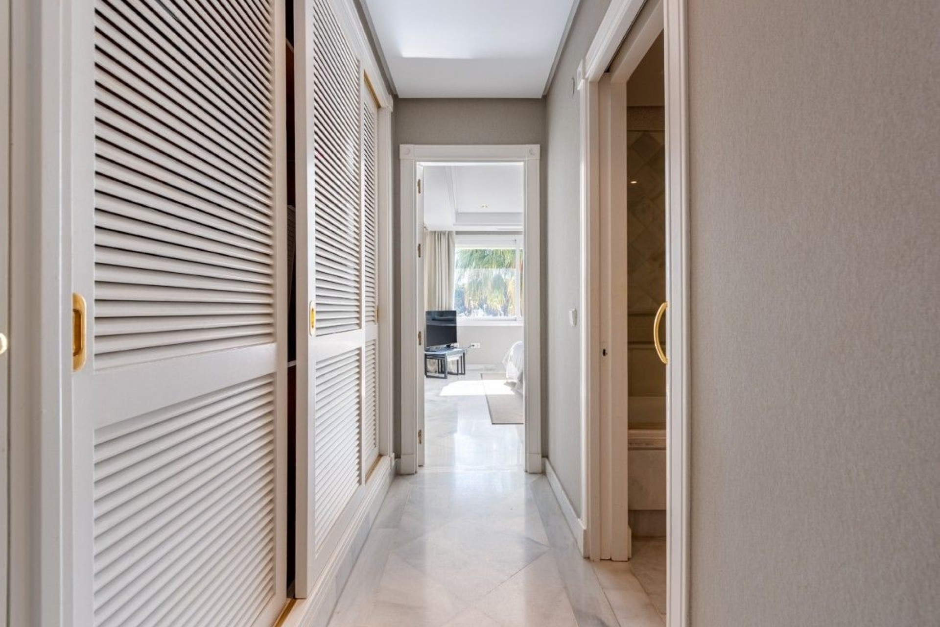 Wiederverkauf - apartment - Marbella - The Golden Mile