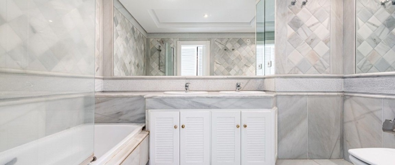 Wiederverkauf - apartment - Marbella - The Golden Mile