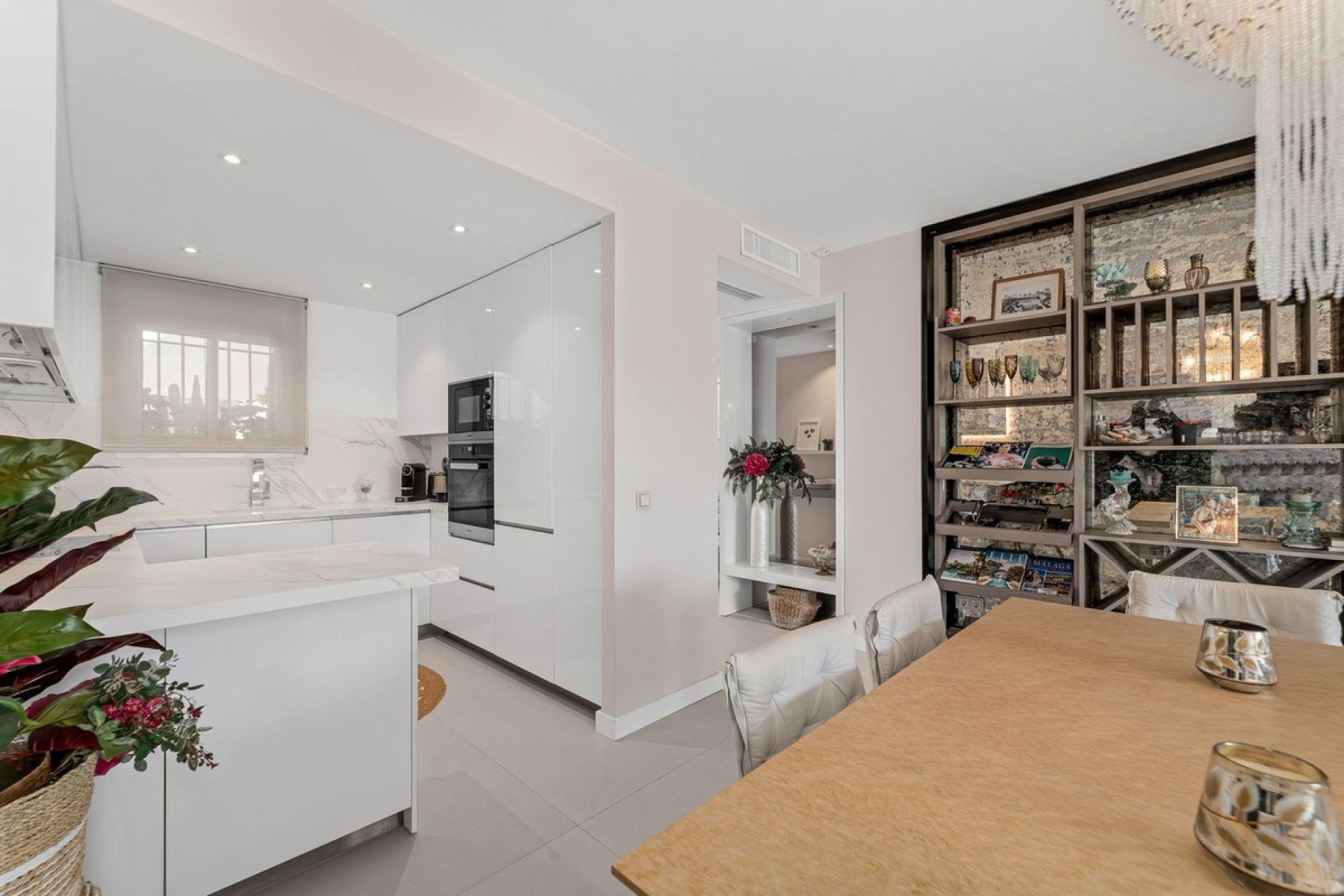 Wiederverkauf - apartment - Marbella - The Golden Mile