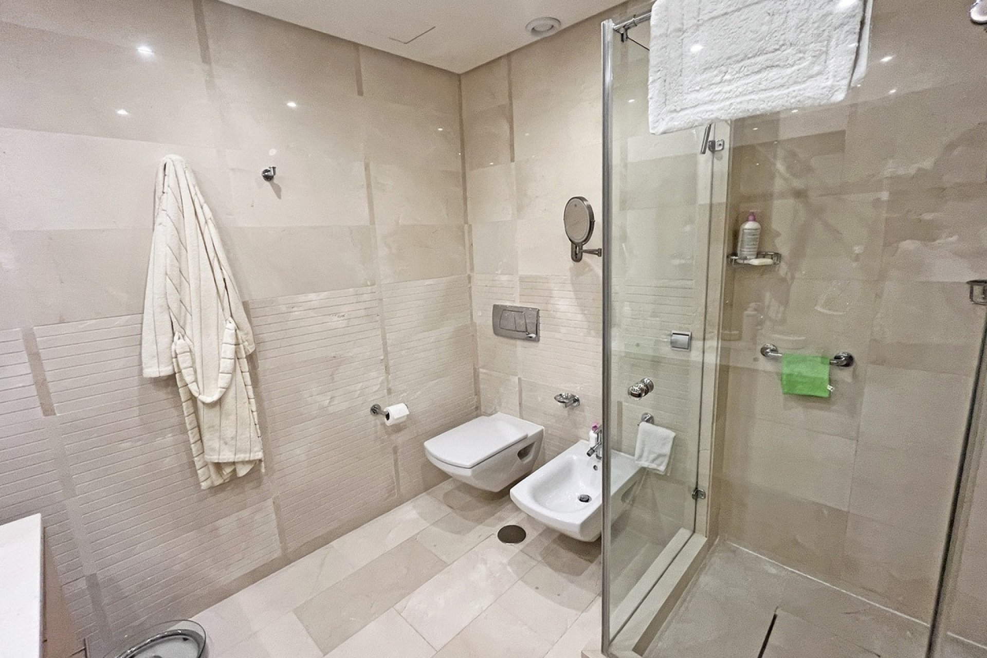 Wiederverkauf - apartment - Marbella - The Golden Mile
