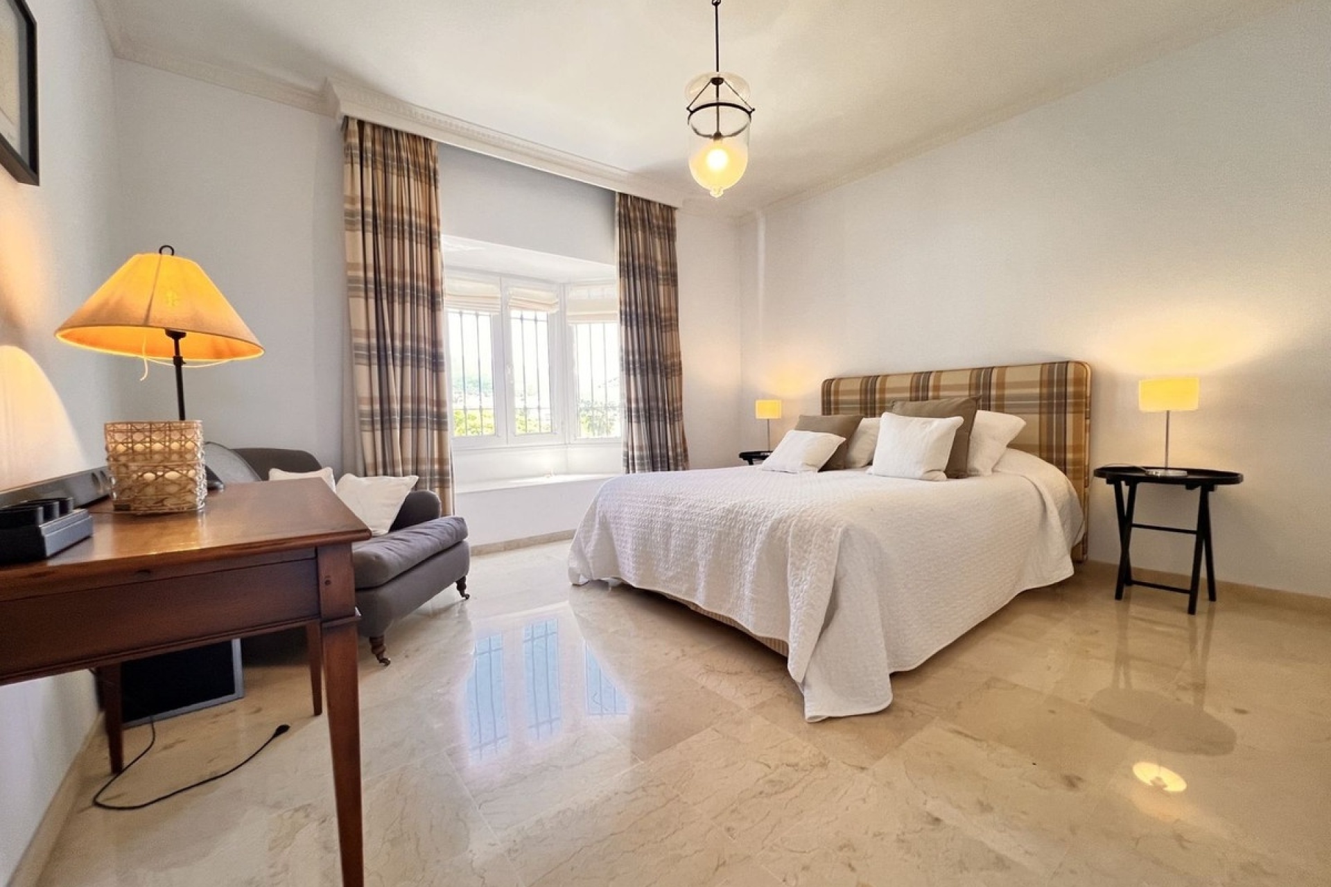 Wiederverkauf - apartment - Marbella - The Golden Mile