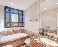 Wiederverkauf - apartment - Marbella - The Golden Mile