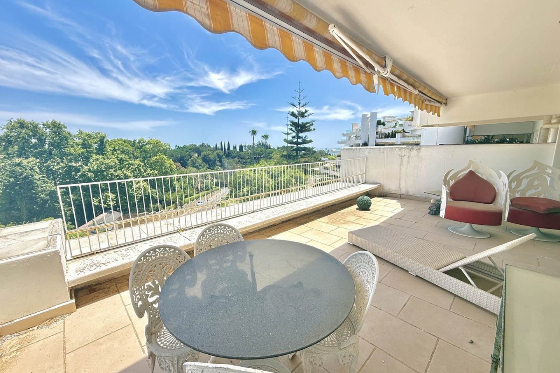 Wiederverkauf - apartment - Marbella - The Golden Mile