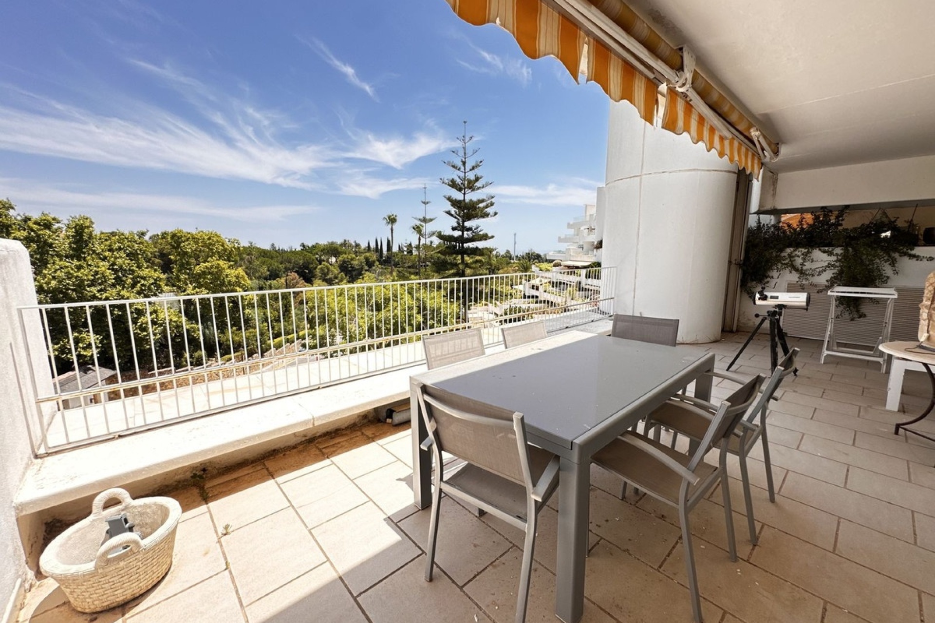 Wiederverkauf - apartment - Marbella - The Golden Mile
