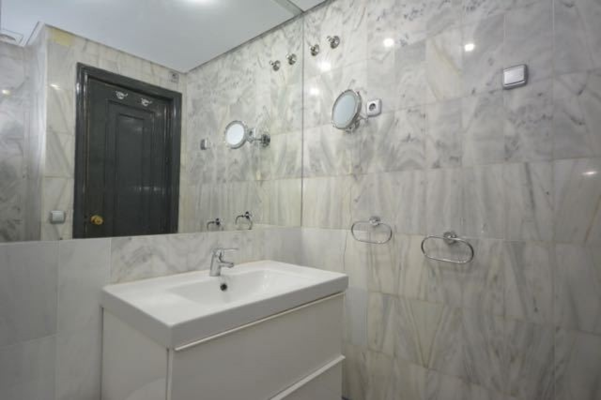 Wiederverkauf - apartment - Marbella - The Golden Mile