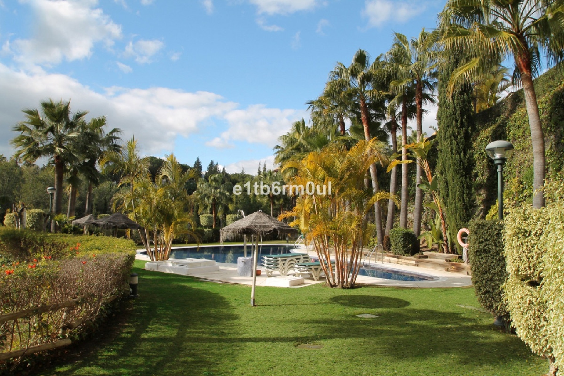 Wiederverkauf - apartment - Marbella - The Golden Mile