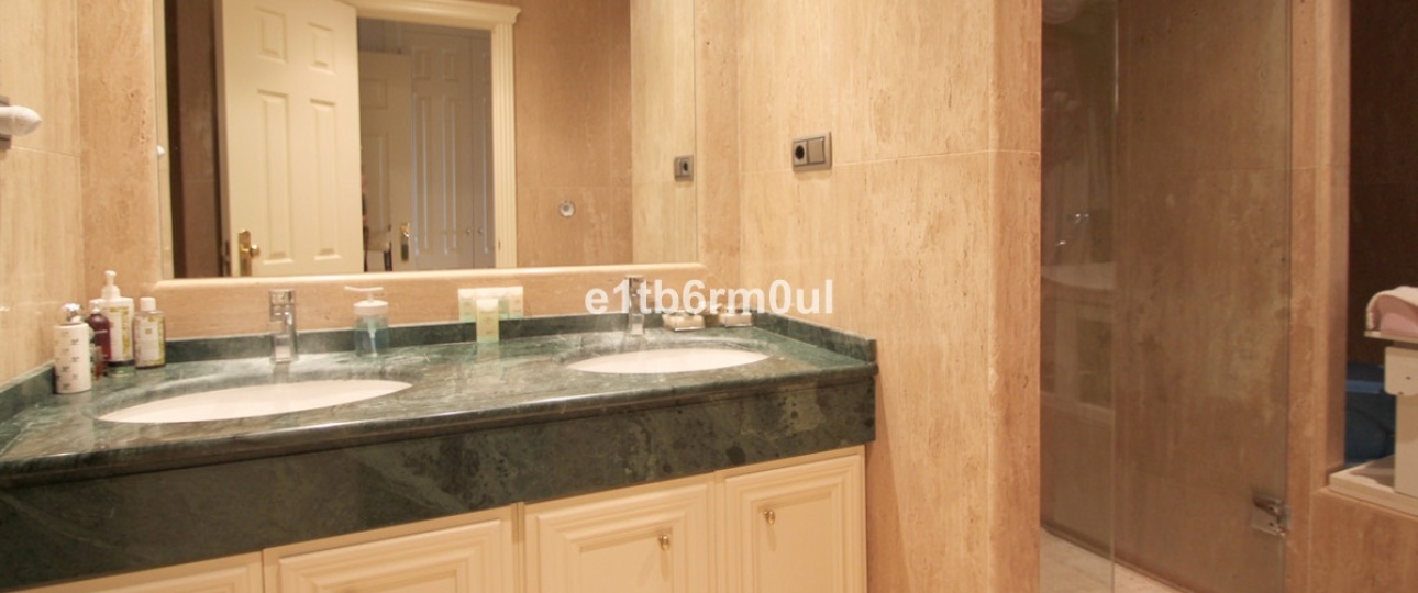 Wiederverkauf - apartment - Marbella - The Golden Mile
