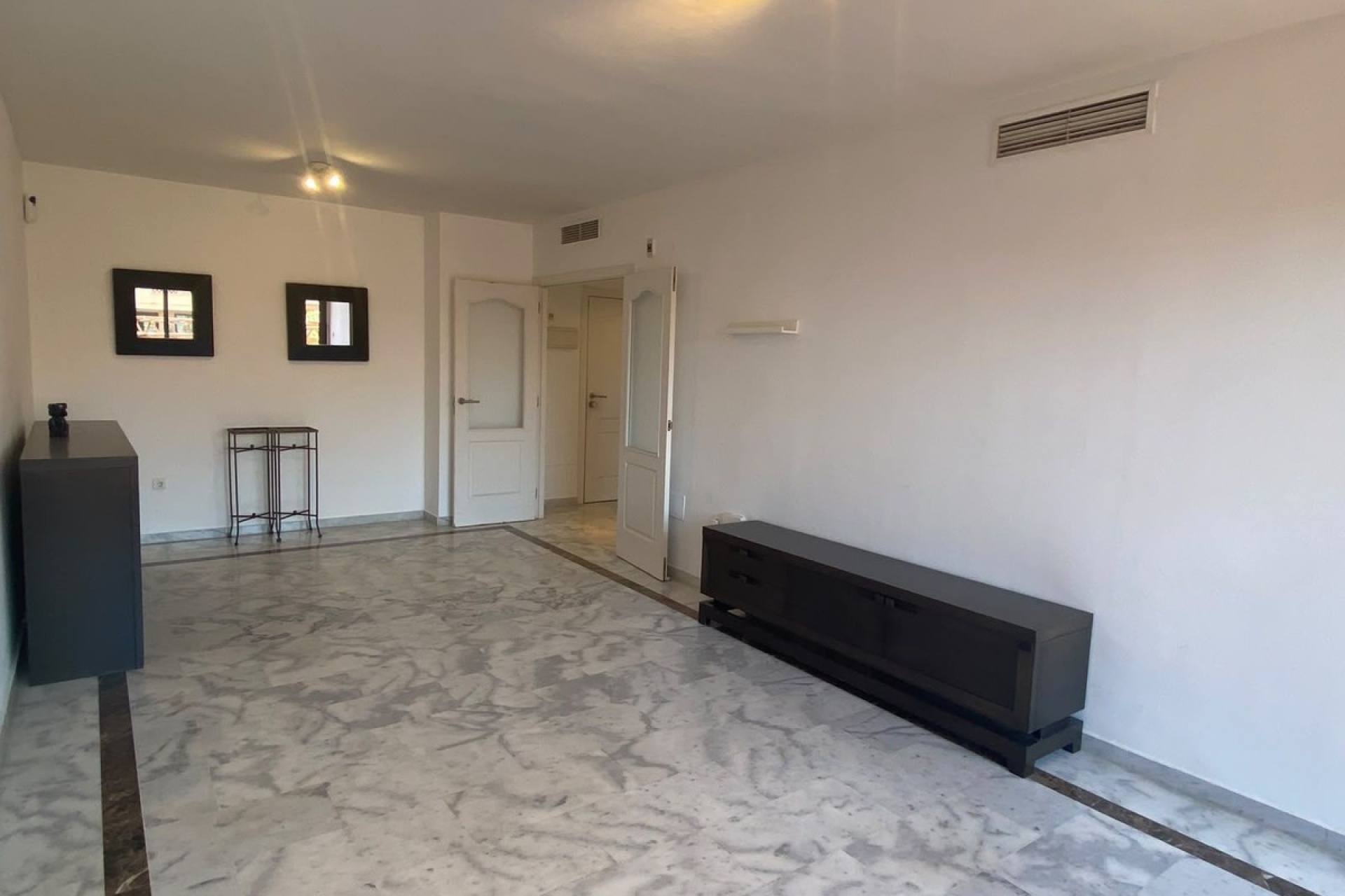 Wiederverkauf - apartment - Marbella - The Golden Mile
