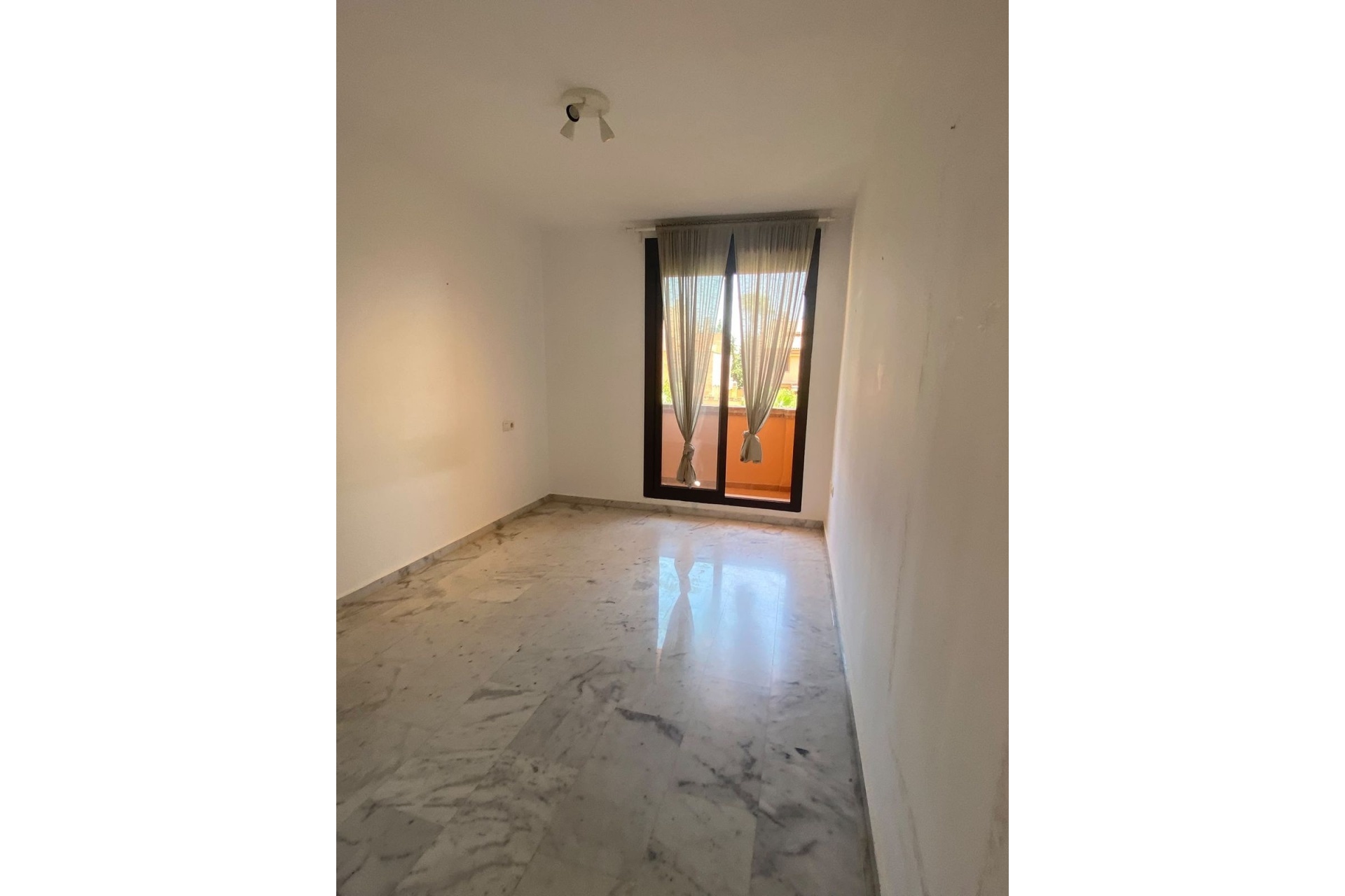 Wiederverkauf - apartment - Marbella - The Golden Mile