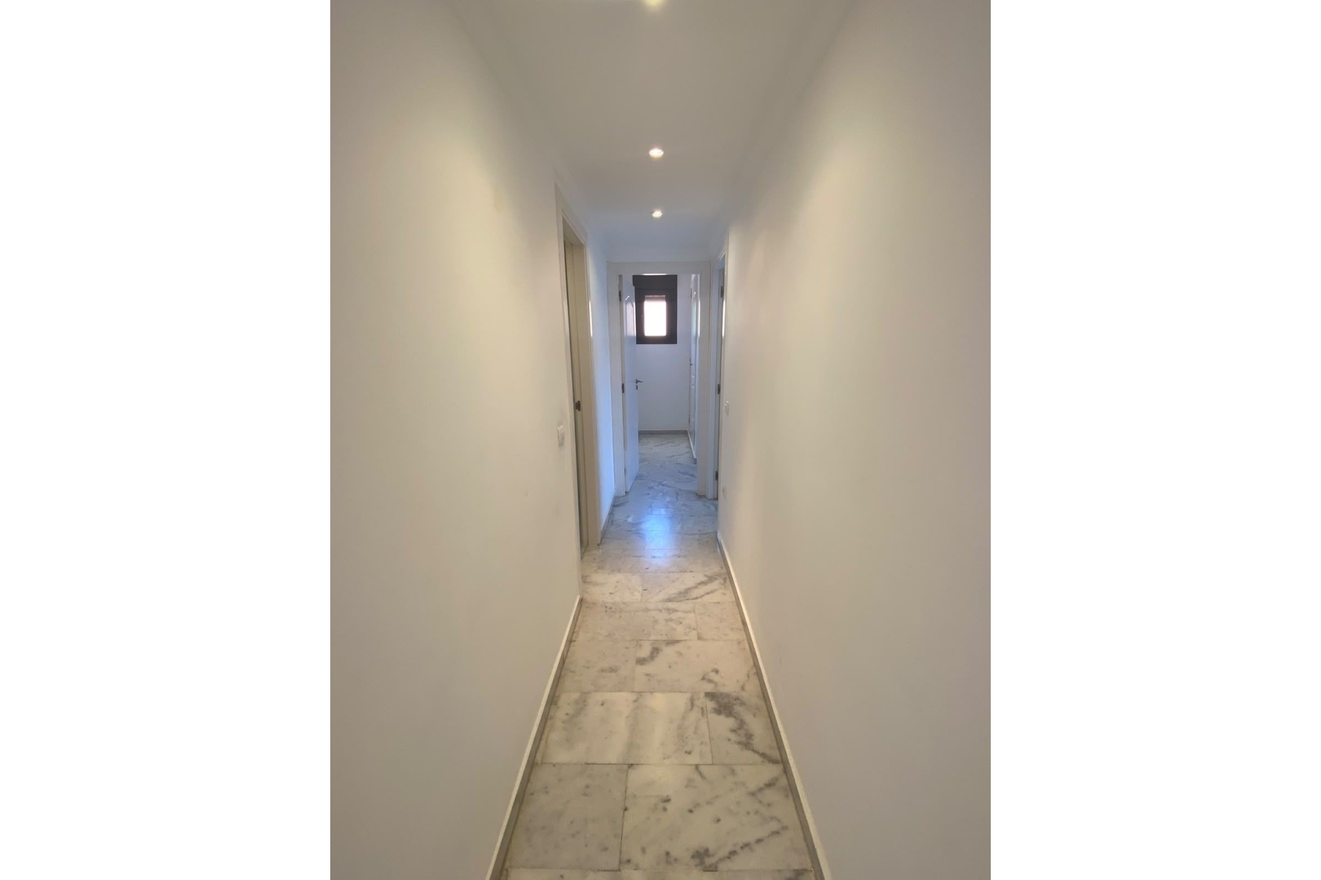 Wiederverkauf - apartment - Marbella - The Golden Mile