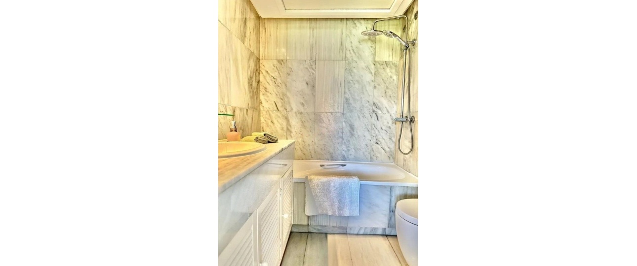 Wiederverkauf - apartment - Marbella - The Golden Mile