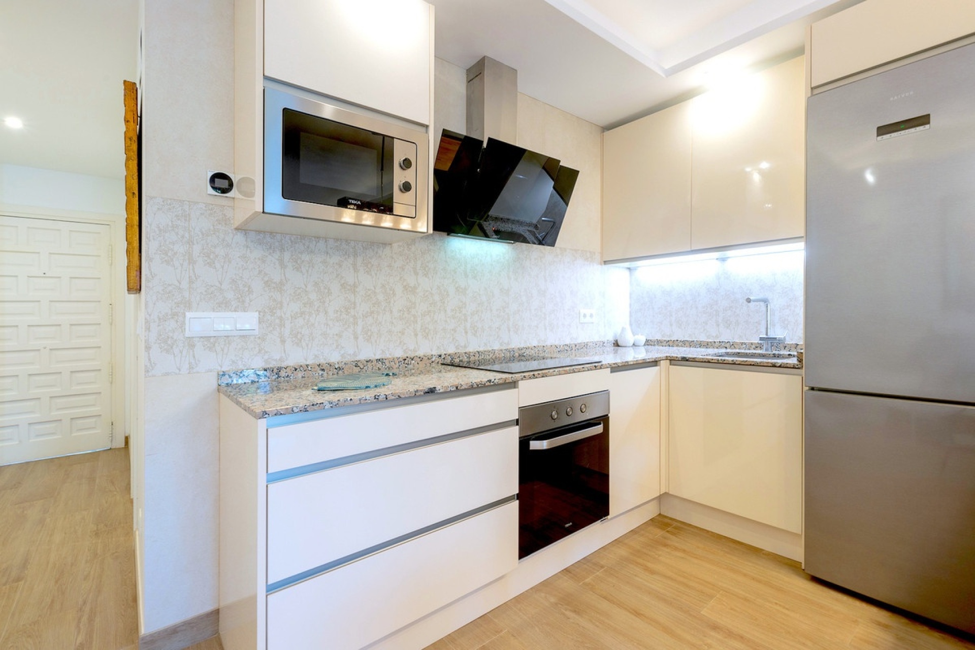 Wiederverkauf - apartment - Marbella - The Golden Mile