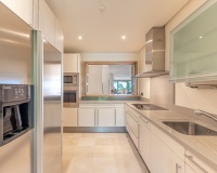 Wiederverkauf - apartment - Marbella - The Golden Mile